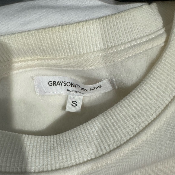 Grayson Threads Cream Tee - Picture 4 of 7